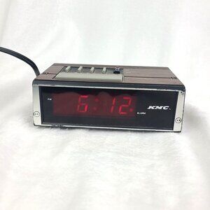 KMC 521 Alarm Clock Wood Grain Vintage Hong Kong Digital Display WORKS